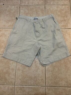 Columbia Men's Khaki Casual Shorts